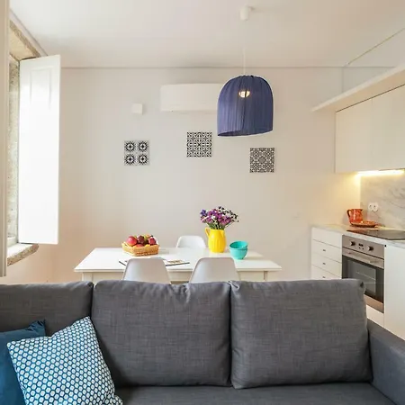 Indulge Flats Porto